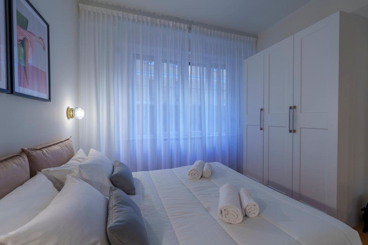 Porta Venezia-Trilocale-Luxury Con Wifi-Neflix Apartman Milánó Kültér fotó