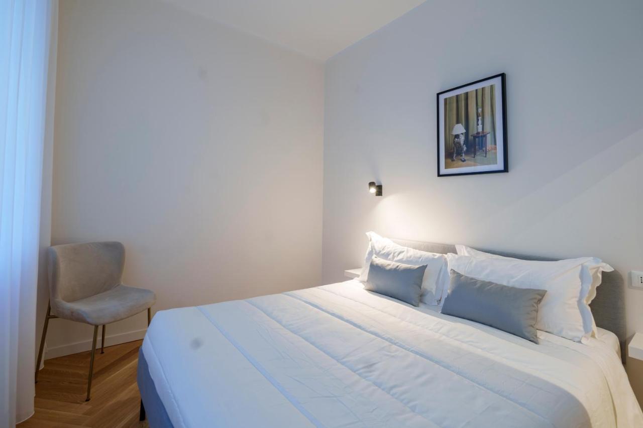 Porta Venezia-Trilocale-Luxury Con Wifi-Neflix Apartman Milánó Kültér fotó