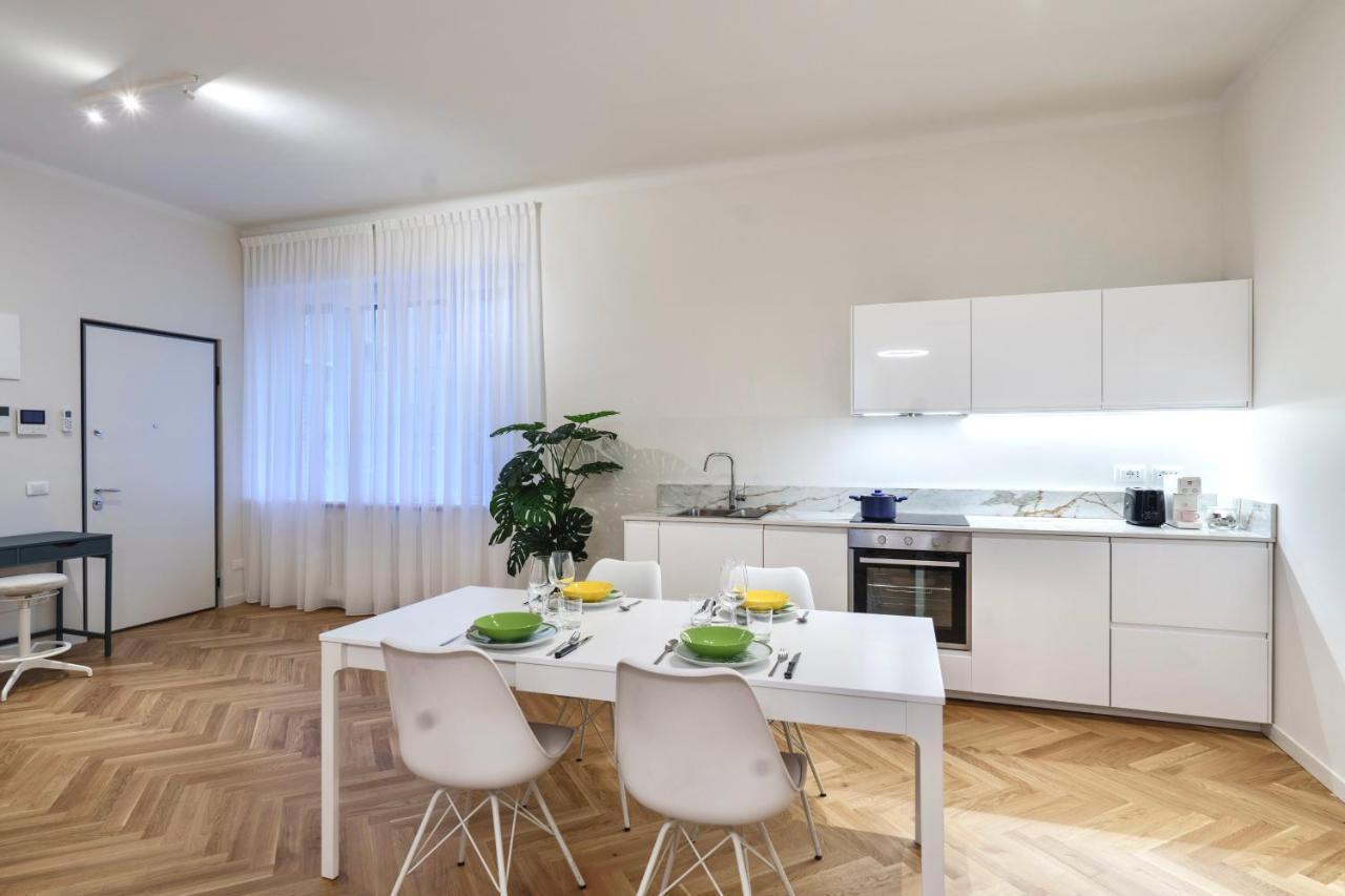 Porta Venezia-Trilocale-Luxury Con Wifi-Neflix Apartman Milánó Kültér fotó