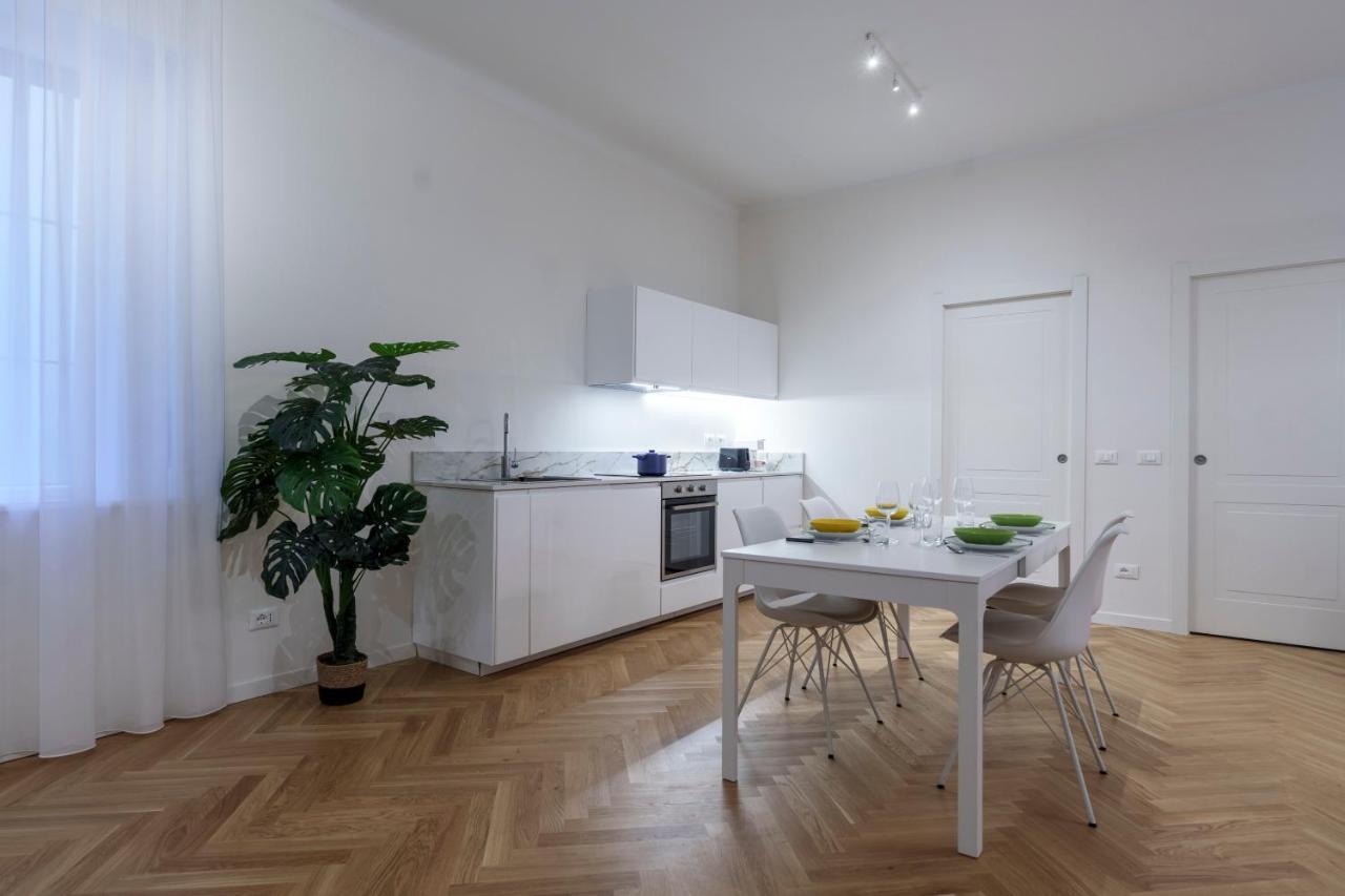 Porta Venezia-Trilocale-Luxury Con Wifi-Neflix Apartman Milánó Kültér fotó