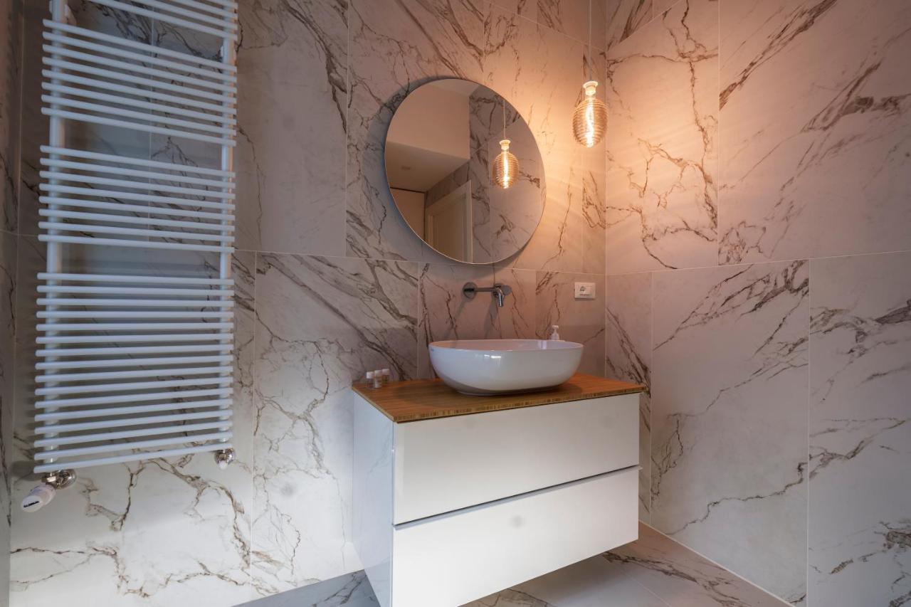 Porta Venezia-Trilocale-Luxury Con Wifi-Neflix Apartman Milánó Kültér fotó